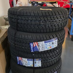 Set 4 Pneumatici Cooper Cobra 225/70R15 M+S 100T